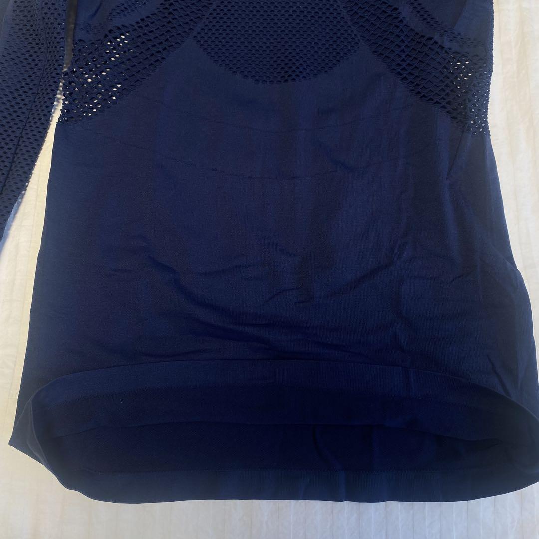 希少✨Lululemon ルルレモン　長袖カットソー　メッシュ　ネイビー 8