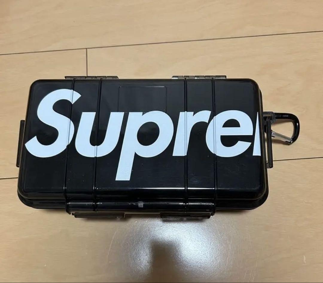 supreme 小物入れ
