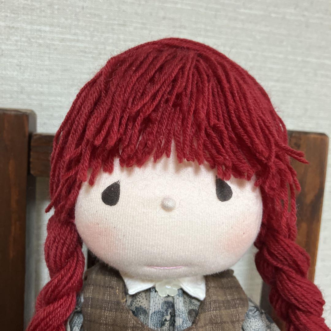 ハンドメイド 赤い髪の人形