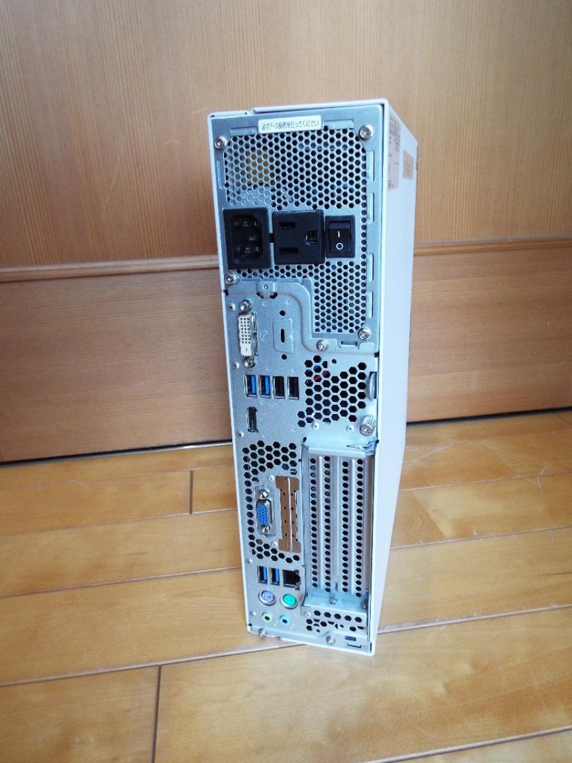 Windowsデスクトップ ESPRIMO D588/TX  i3-8100 SSD256G+HDD750G