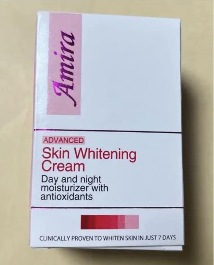 フェイスクリーム Amira Skin Whitening Cream 60g 4pcs 41t8b5MXDmL._UF894,1000_QL80_.jpg