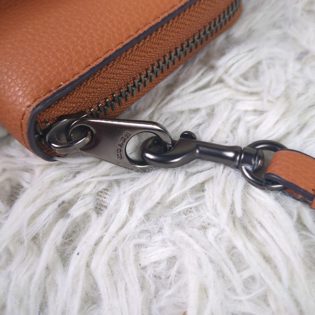 【COACH／コーチ】長財布　ラウンドファスナー　レザー　極美品