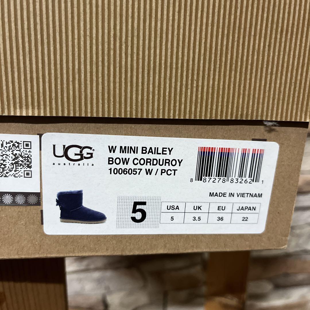 UGG ムートンブーツ ネイビー