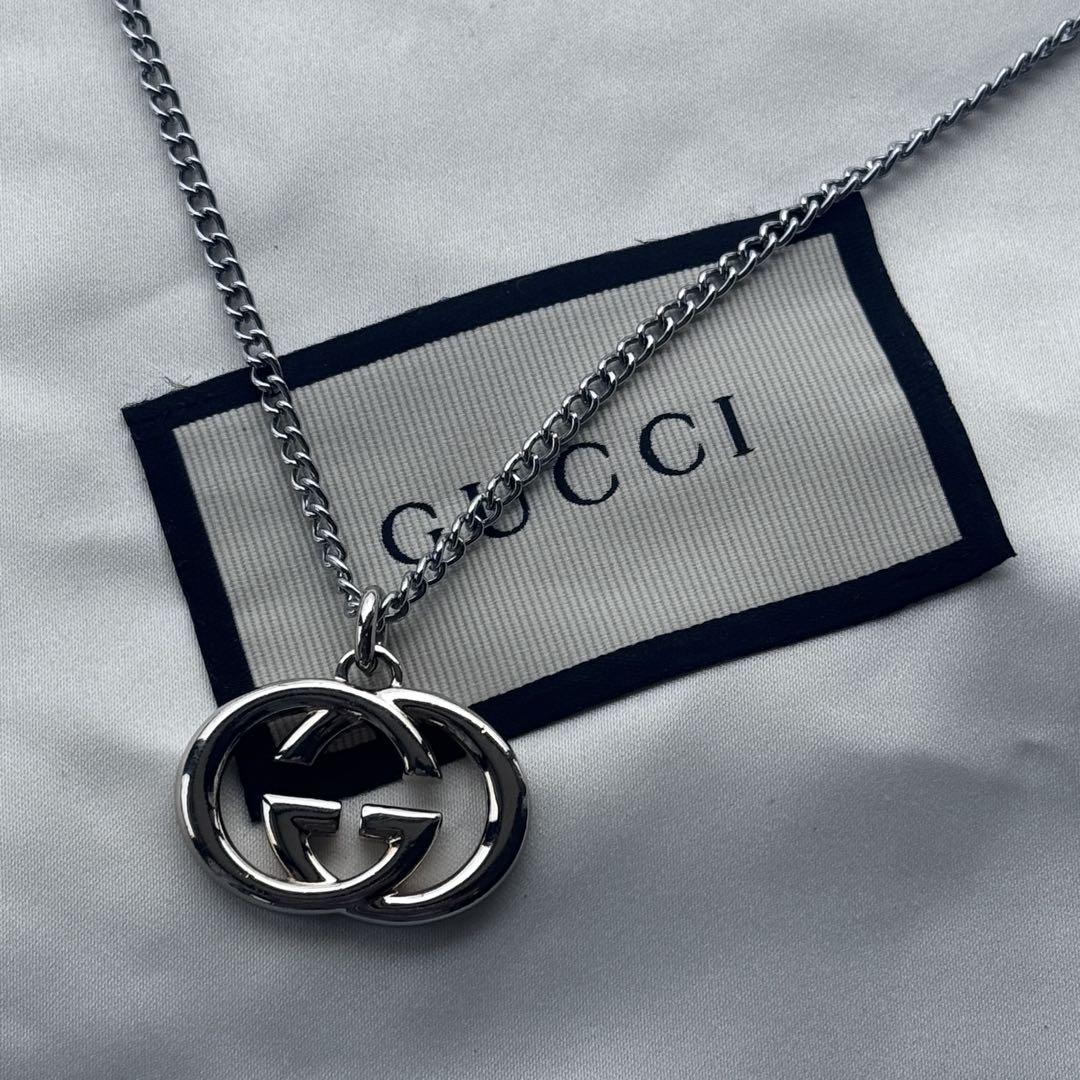 【美品】GUCCI グッチ チャーム&ネックレス GG シルバー チェーン