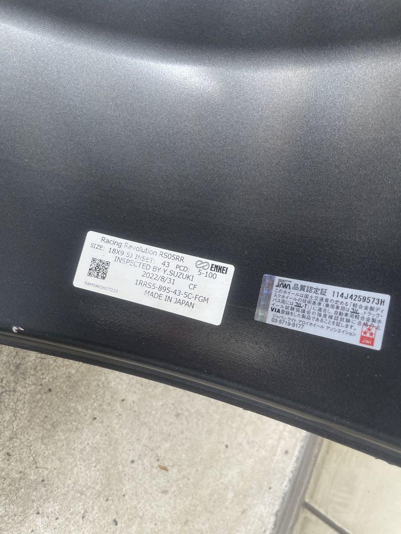 ENKEI RS05RR 18インチ　PCD100 86 AD09