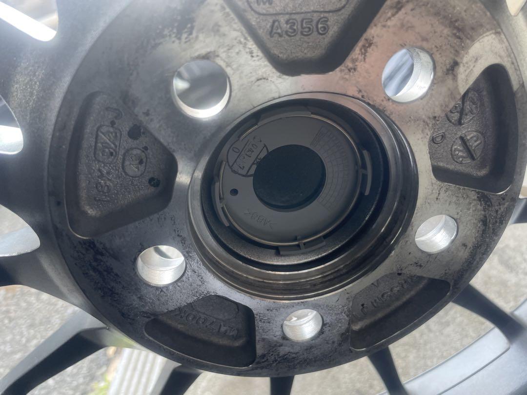 ENKEI RS05RR 18インチ　PCD100 86 AD09