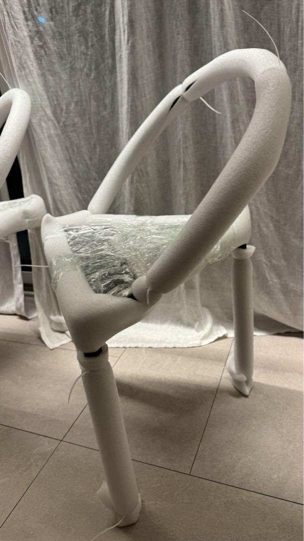 【新品・未使用】Triangolo Chair ダイニングチェア 椅子　シルバー