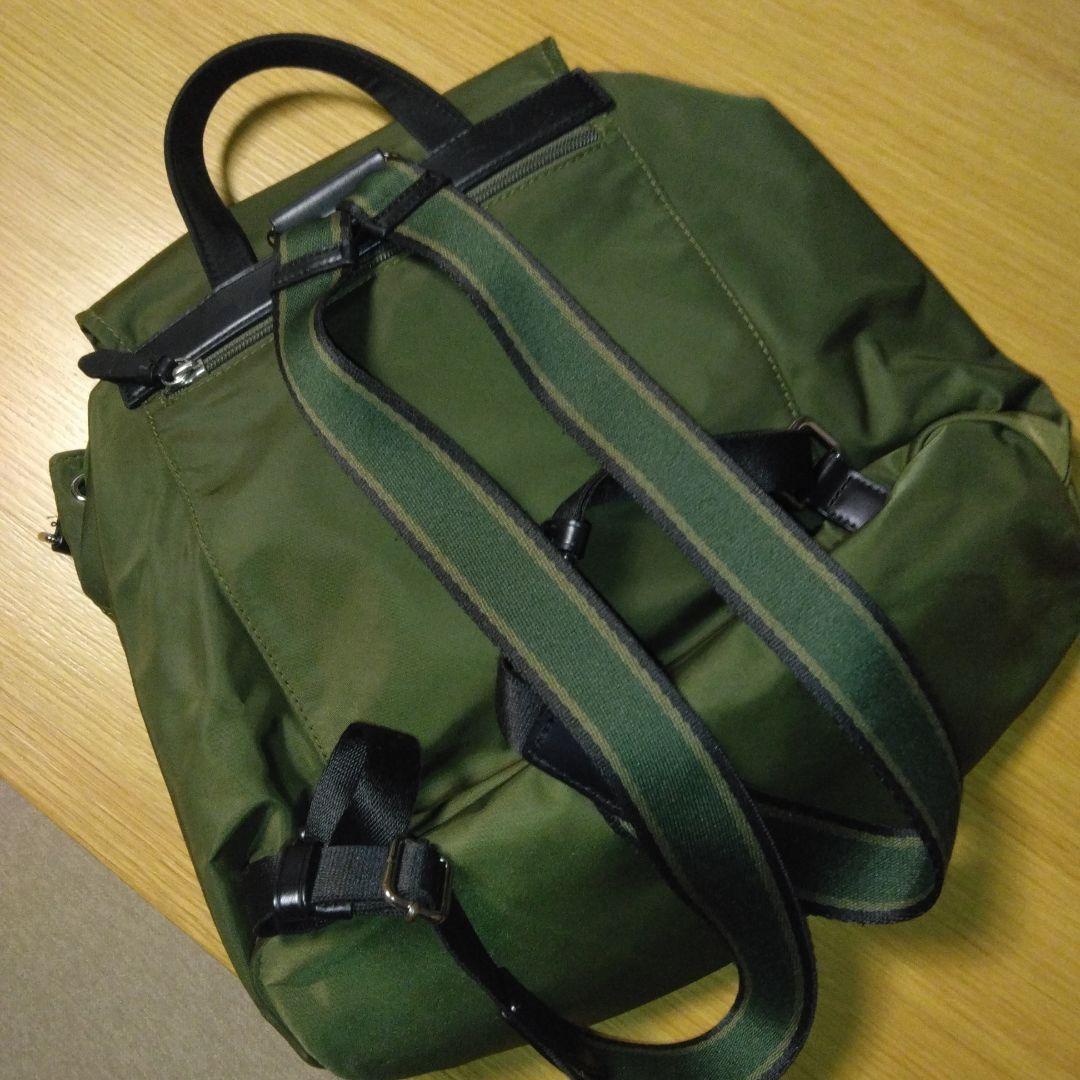 cole haan オリーブグリーン ナイロン バックパック