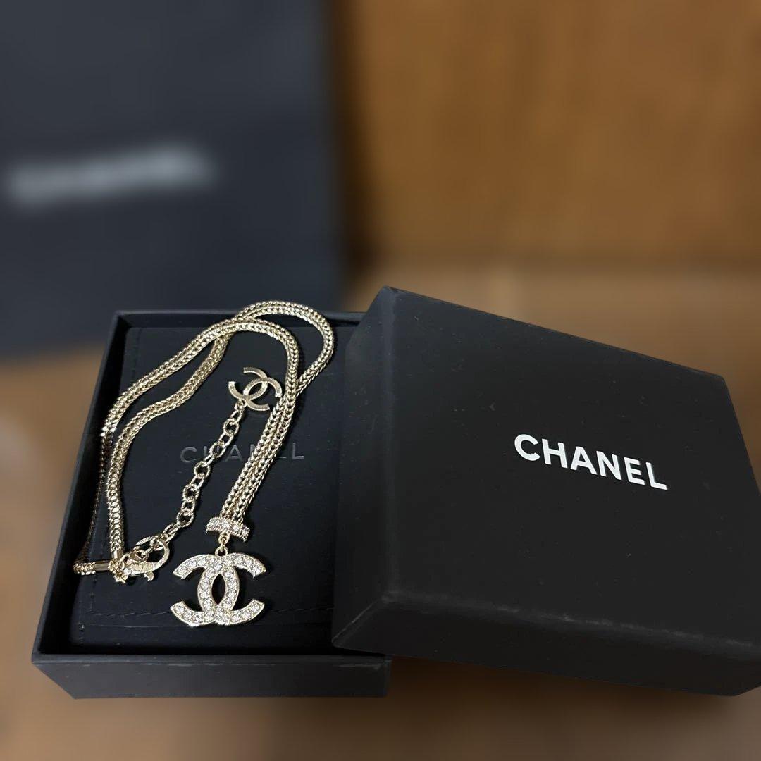 CHANEL ゴールド クリスタル ネックレス
