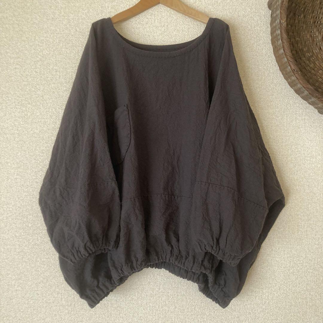 コットンリネン チャコールブラック ふんわり八分袖 プルオーバー ブラウス