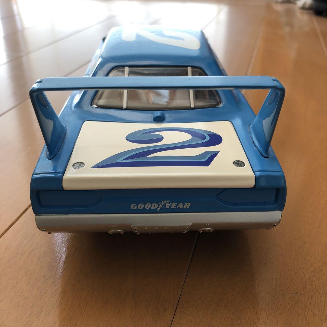 NASCARスーパーバード　プリムス　ロードランナー　1/18