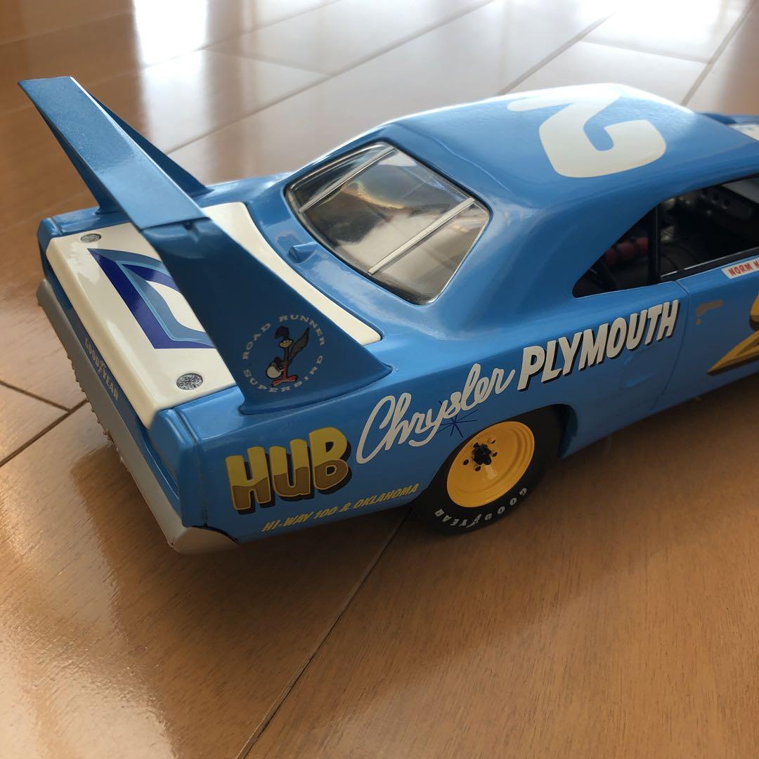 NASCARスーパーバード　プリムス　ロードランナー　1/18