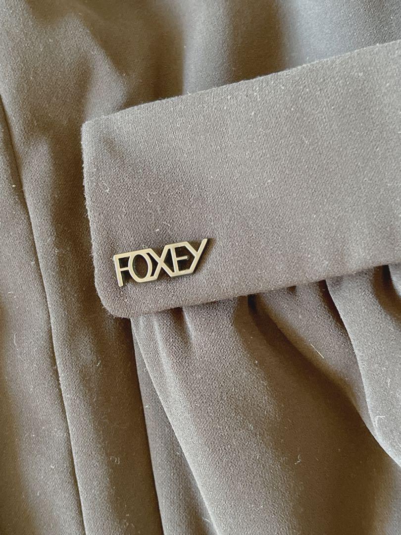 FOXEY女優襟中綿コート