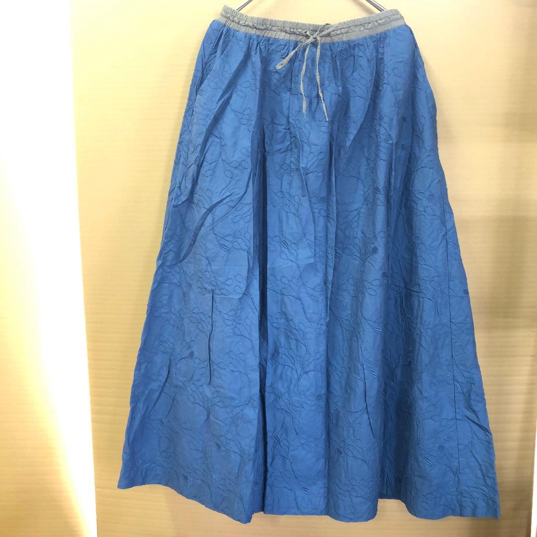 北欧 暮らしの道具店 こころが色めく salviaとつくった刺繍スカートFREE SIZE・北欧、暮らしの道具店