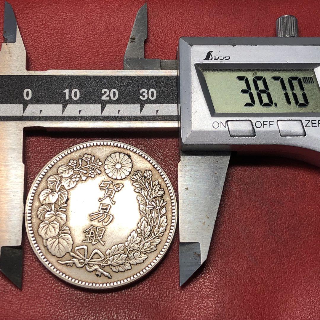 貿易銀　明治9年　菊紋・龍 一圓銀貨　長支脈 貿易銀 古銭 一圓銀貨 明治9年 竜 菊紋 一円銀貨 旧貨幣 コイン