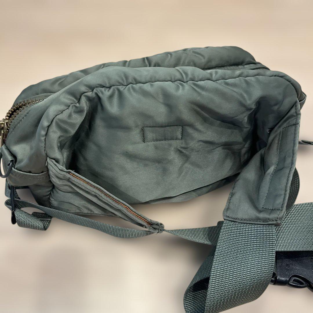 PORTER ボディバッグ オリーブグリーン　廃盤品 タンカー