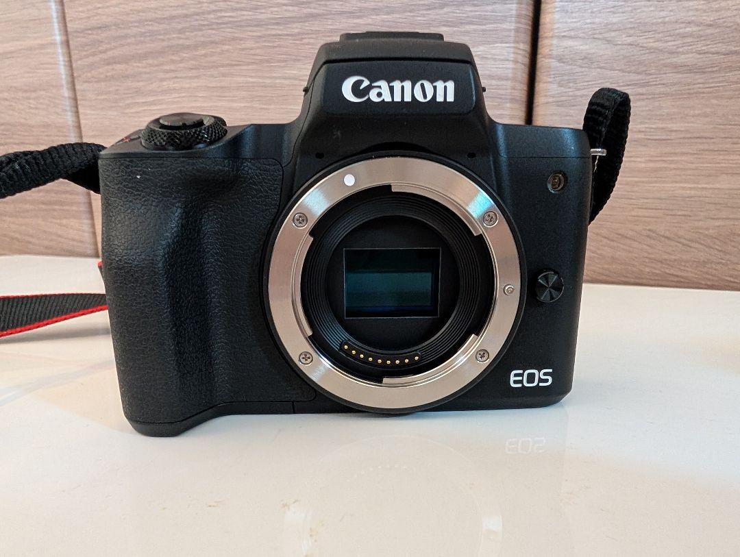 Canon EOS Kiss M レンズキット(本体+レンズ+箱付き)
