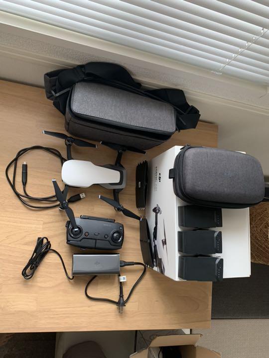 高級素材使用ブランドMAVIC AIR FLYMORECOMBO マビックエアー フライ アウトレット限定品 DJI MAVIC AIR FlyMoreComboセット その他