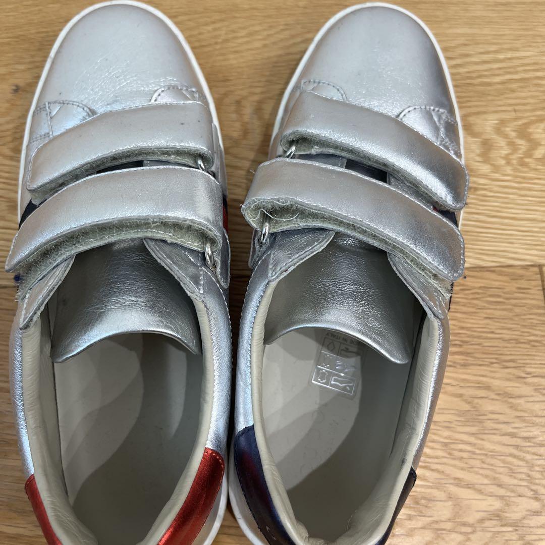 GUCCI シルバー スニーカー グッチ