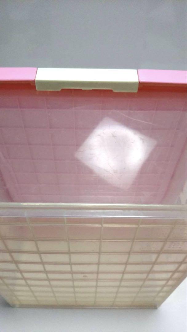 Hello Kitty プラスチックボックス