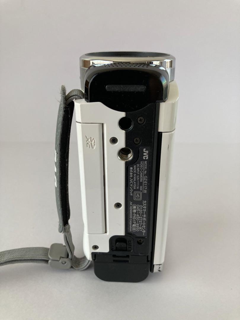 ビデオカメラ Everio GZ-E117 とライターセット