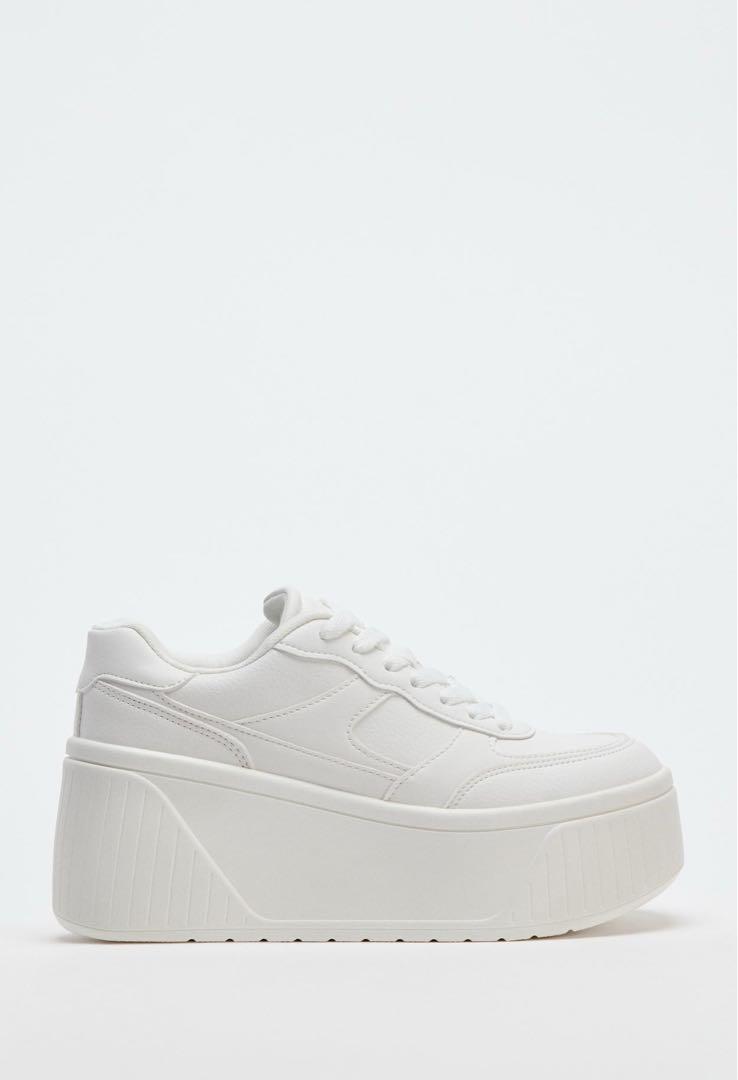 完売品ZARA フラットフォームスニーカー 38サイズ(24.5cm)新品