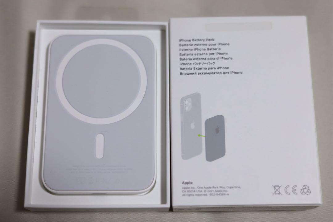 iPhone バッテリーパック　MagSafe