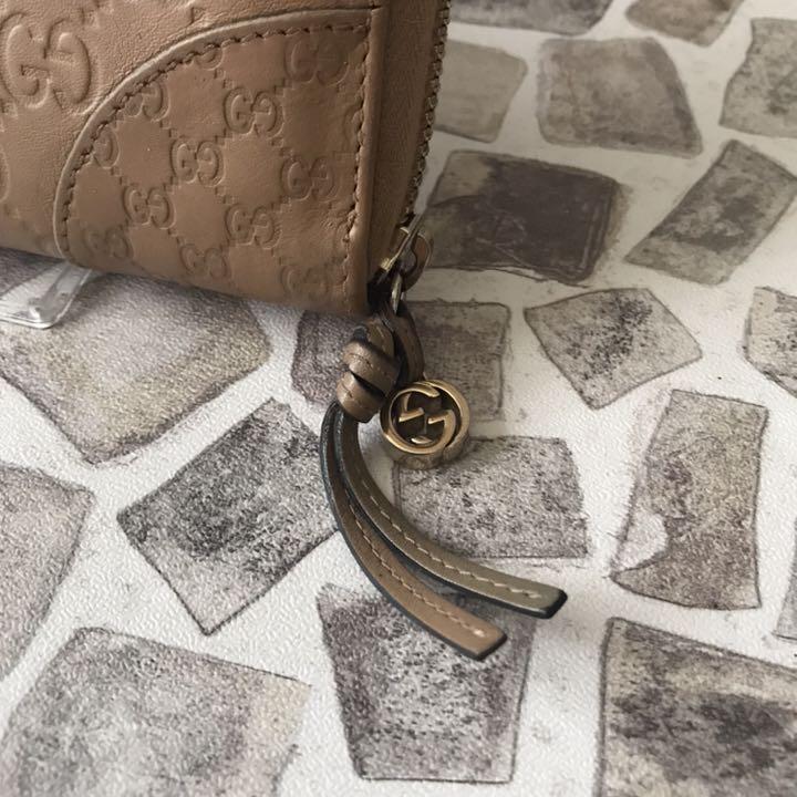 美品✨GUCCI 長財布　ラウンドジップ　大容量　マイクロシマ　レッド　メンズ グッチ 長財布ブリー シマ マイクログッチシマ ラウンドジップ