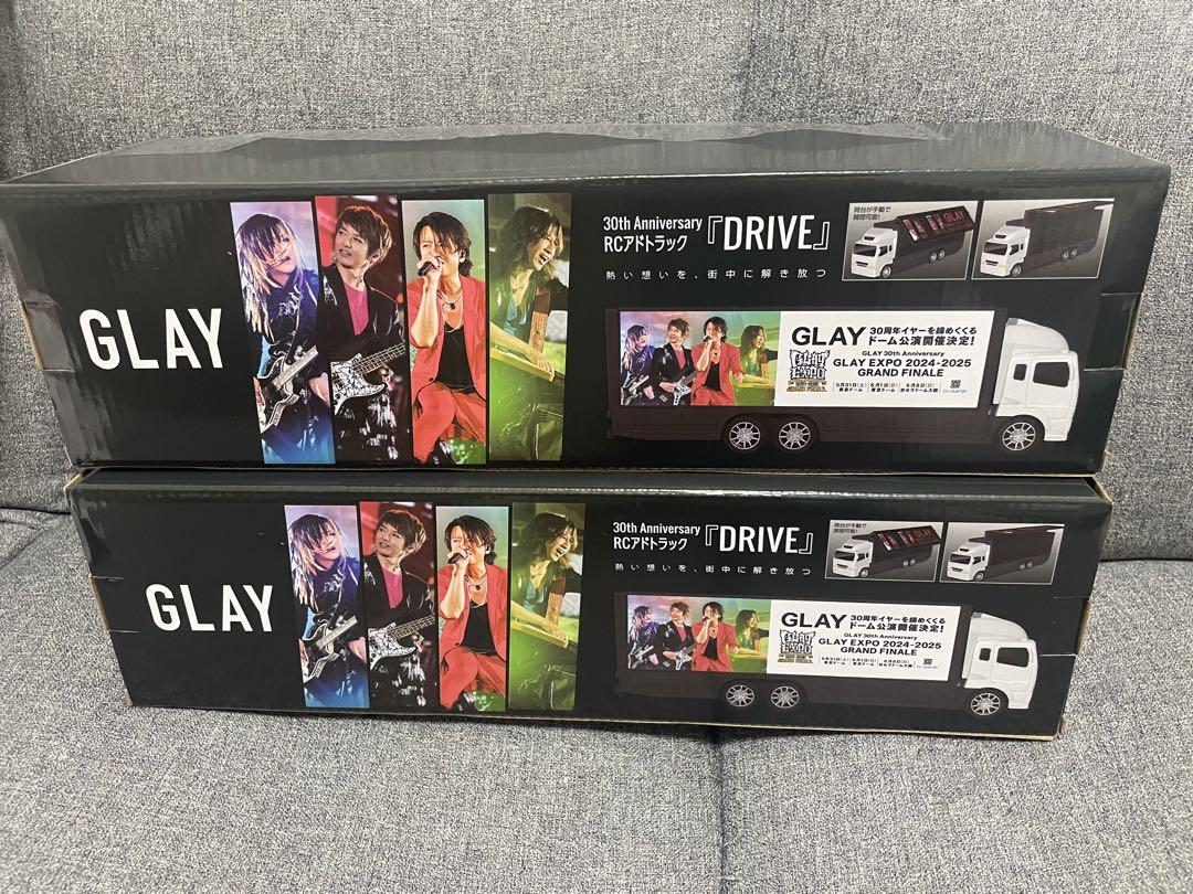 GLAY 30th Anniversary RCアドトラック 2セット - メルカリ