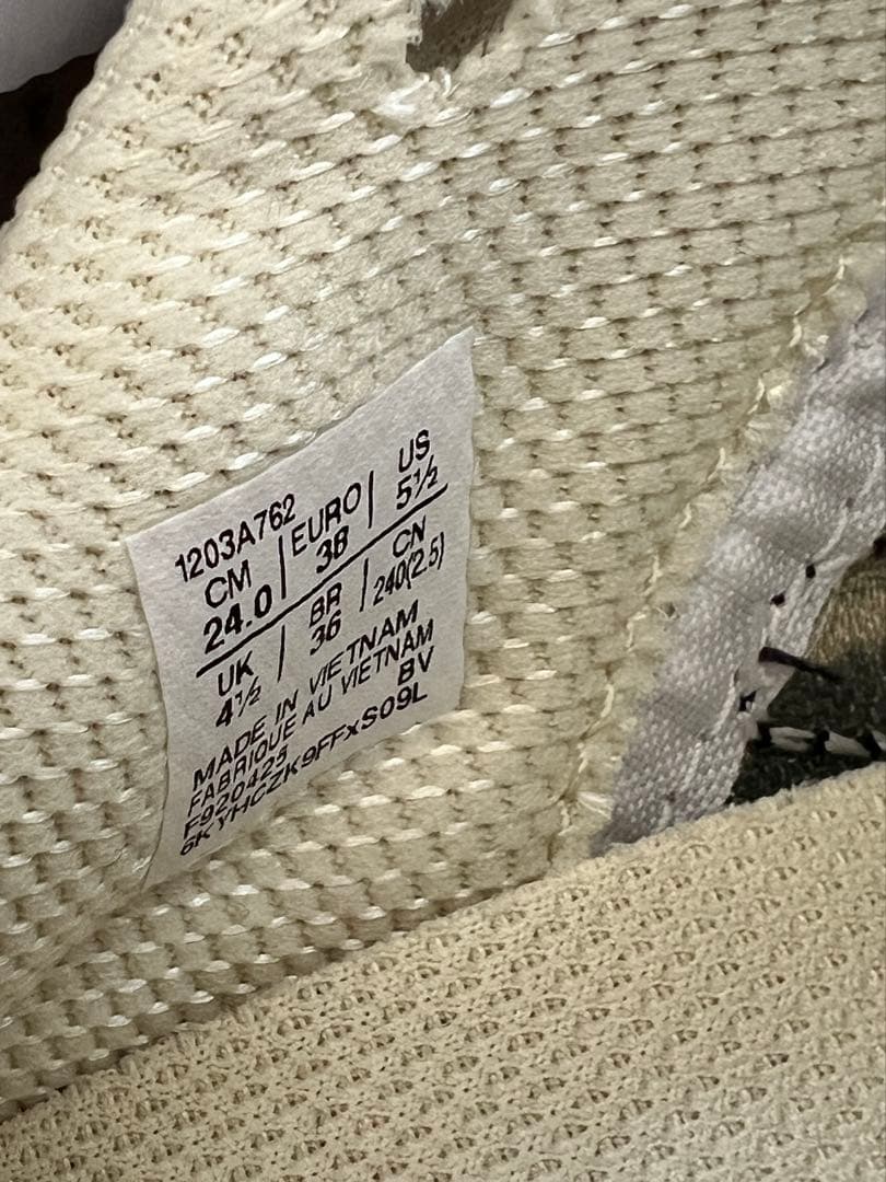 セシリーバンセン×アシック スゲルキュムラス 16 フローラル 24cm セシリーバンセン×アシック スゲルキュムラス 16 フローラル 24cm