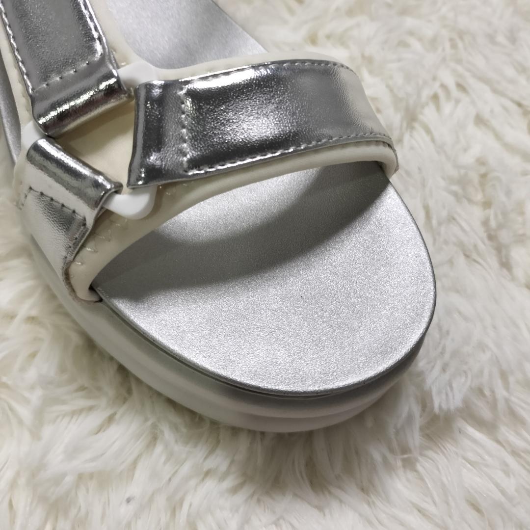 未使用級】NO NAME サンダル 厚底 白 ストラップ シルバー 25cm