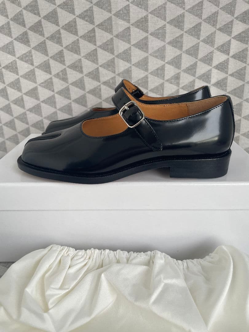 Maison Margiela メゾンマルジェラ メリージェーン 足袋 タビ36 Maison Margiela メゾンマルジェラ メリージェーン 足袋 タビ36