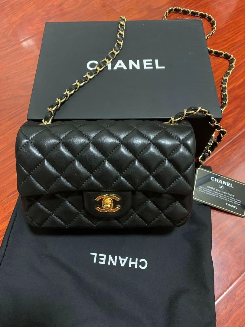 CHANEL シャネル ミニ フラップ バッグ シックなブラック
