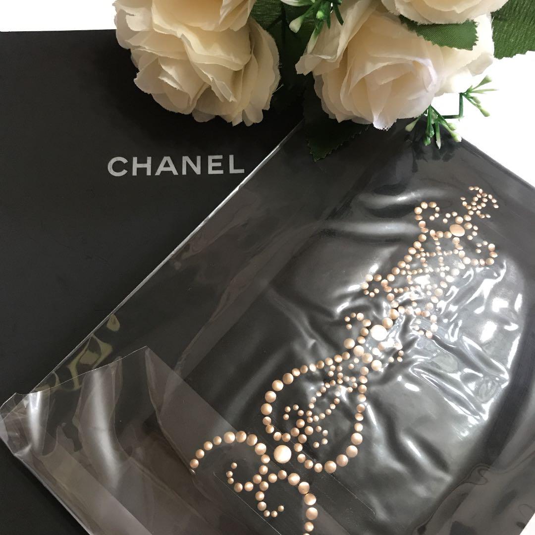 CHANEL⚪️新品未使用⚪️レア⚪️スタッズ♡ココ⚪️黒 CHANEL⚪️新品未使用⚪️レア⚪️スタッズ♡ココ⚪️黒