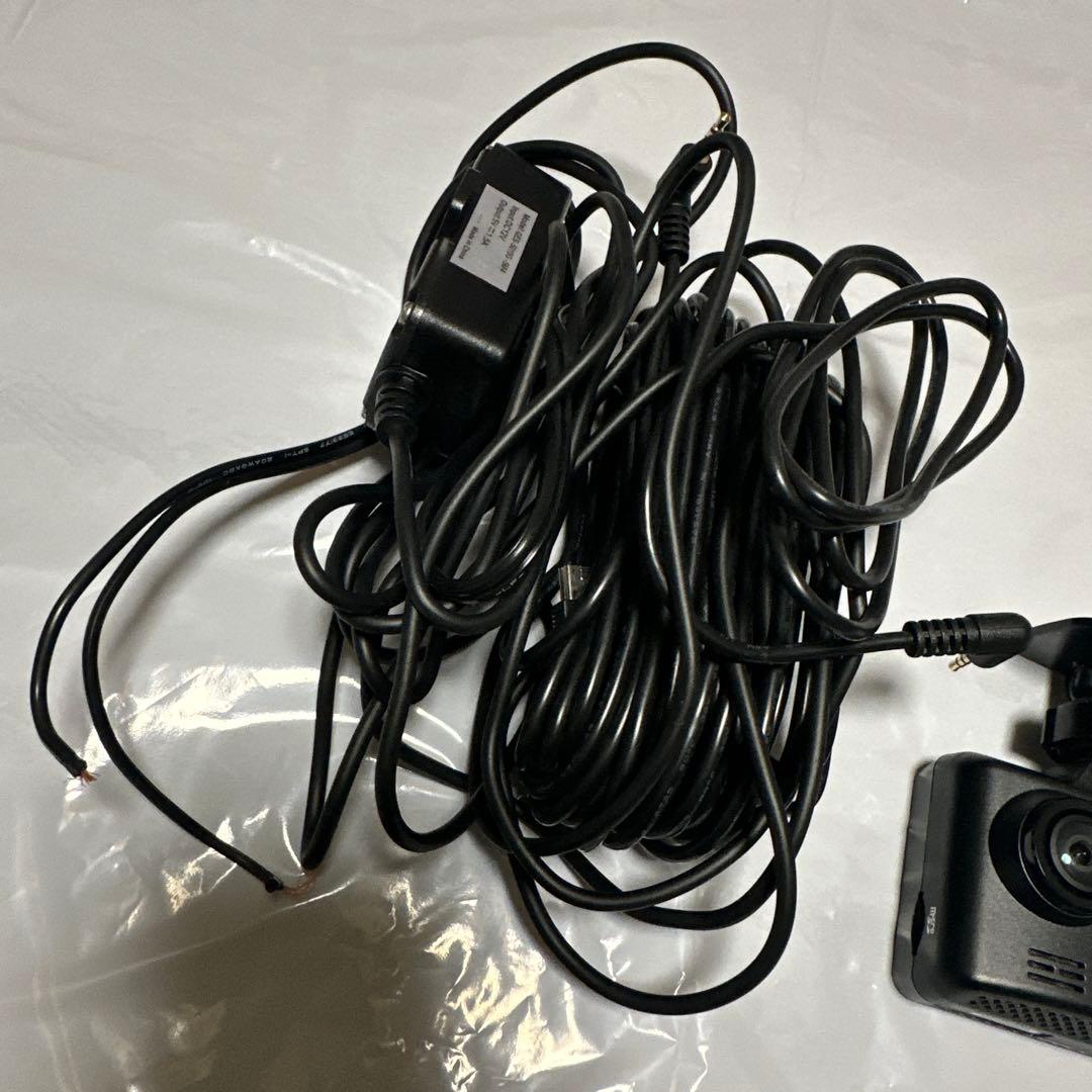 ドライブレコーダー目立った傷や汚れなし