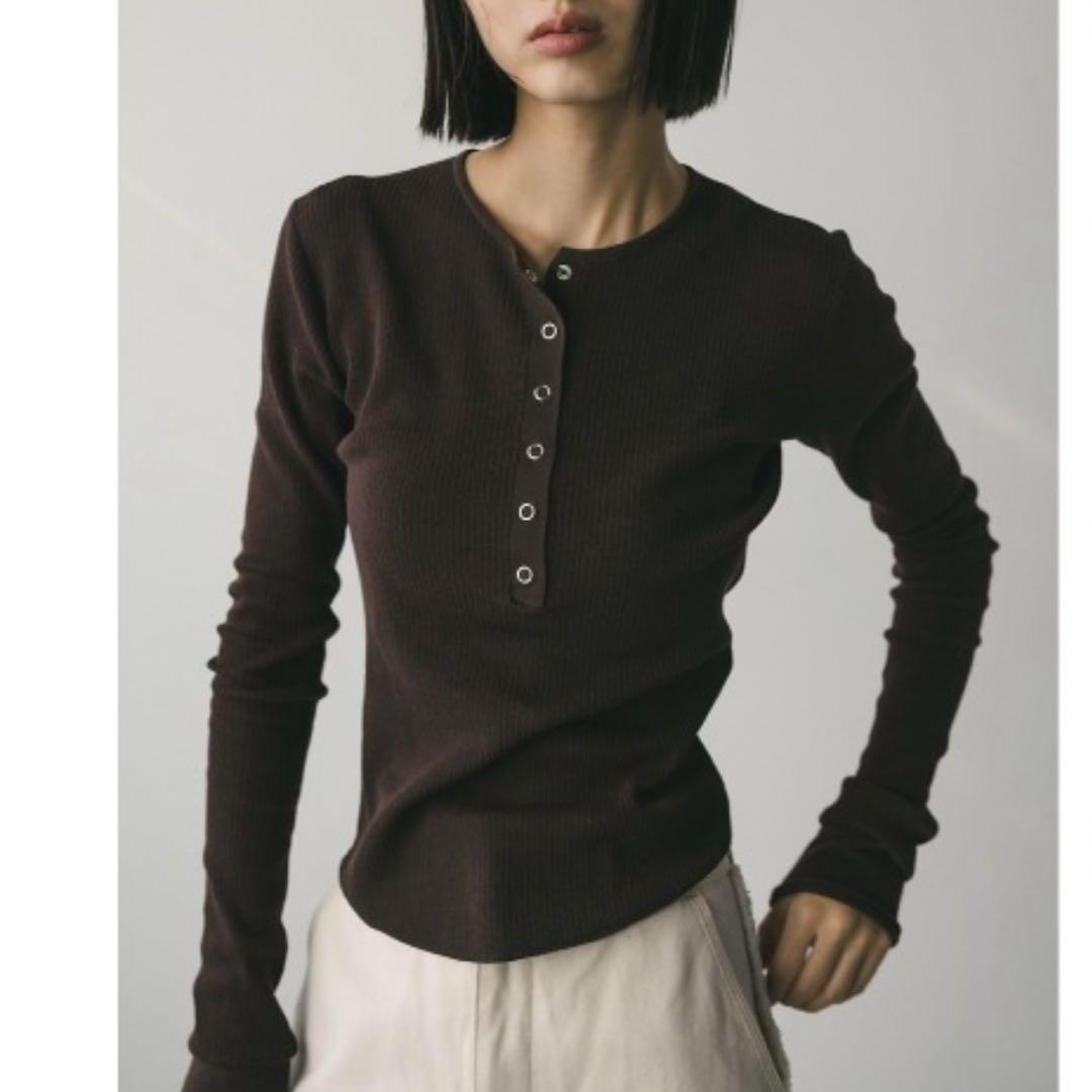 【新品】ヘンリーネックシアーニット