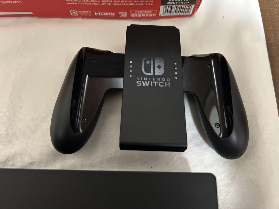 美品 Nintendo Switch ネオンブルー/ ネオンレッド