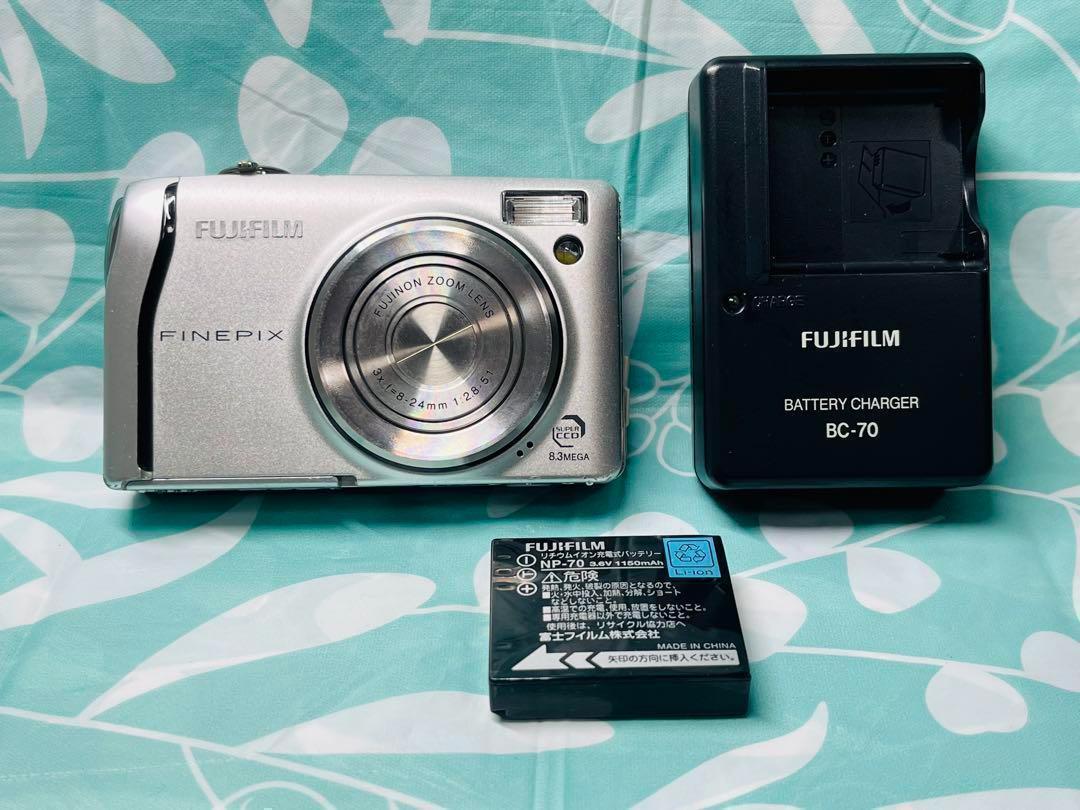 Fujifilm FinePix F40fd 動作確認済 訳あり品
