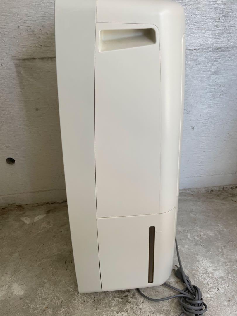 シャープ 除湿機 衣類乾燥 プラズマクラスター CV-J120-W - メルカリ