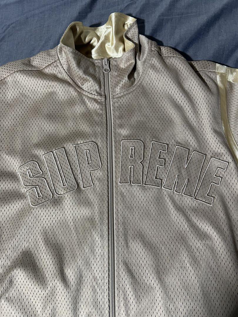 今月末までsupreme