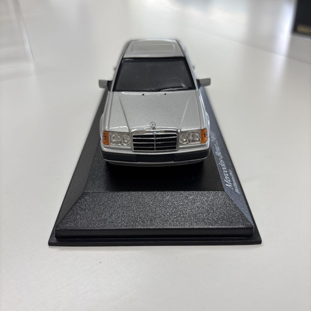 ドイツAuto Bild特注　ミニチャンプス　メルセデス　ベンツ　230E Amazon | ☆ マキシチャンプス 1/43 メルセデスベンツ (W123