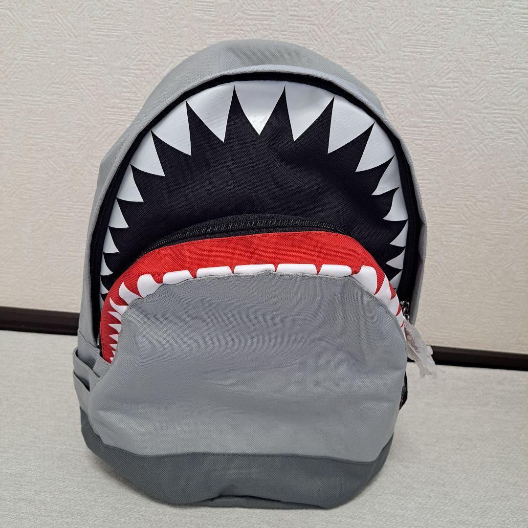 美品　モーン　モーンクリエイションズ　サメ　リュック　シャーク　バッグ