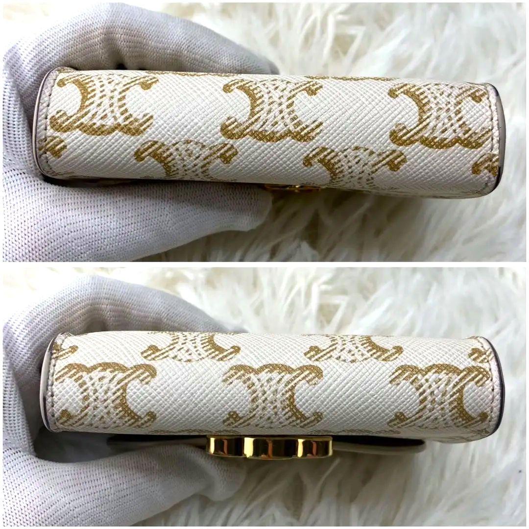 セリーヌ スモールウォレット トリオンフ 折り財布 現行品 ホワイト / タン