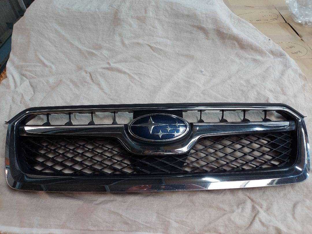 Subaru 純正 フロントグリル クロームメッシュ