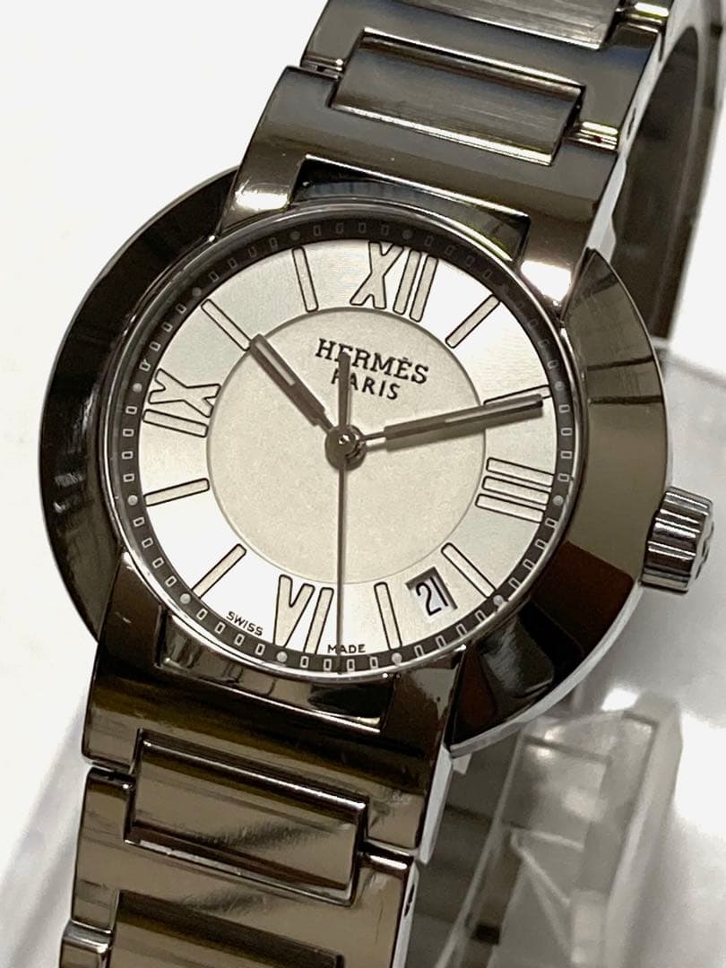 超美品! HERMES エルメス ノマード オートクォーツ レディース腕時計 超美品! HERMES エルメス ノマード オートクォーツ レディース腕時計