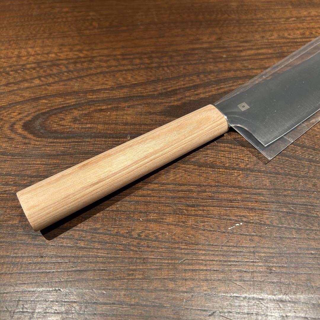 ☆未使用☆ 志津刃物製作所　三徳包丁　ゆり　全長31cm 刃渡り19cm 90g