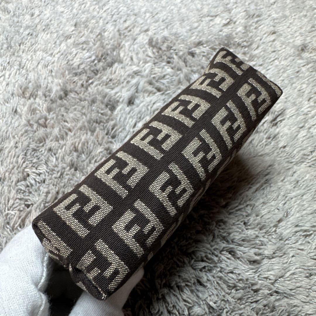 FENDI フェンディ ミニポーチ 小物入れ コインケース ズッカ柄 FENDI フェンディ ミニポーチ 小物入れ コインケース ズッカ柄