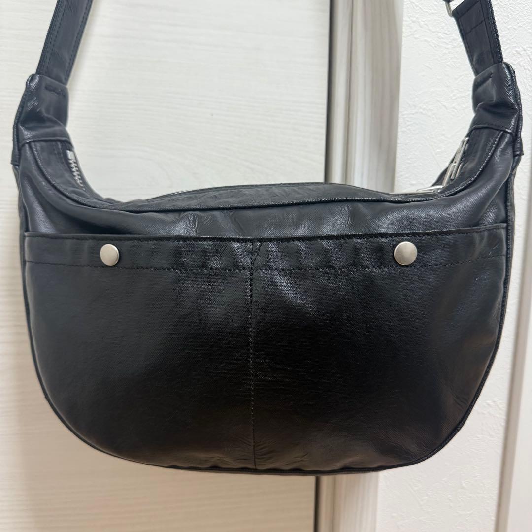 Porter フリースタイル ハーフムーン ショルダーバッグ レザー 三日月 黒 Porter フリースタイル ハーフムーン ショルダーバッグ レザー 三日月 黒