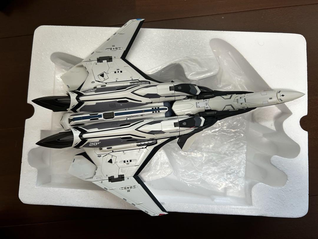DX超合金 マクロスΔ VF31-F メッサー機　 劇場版　激情のワルキューレ