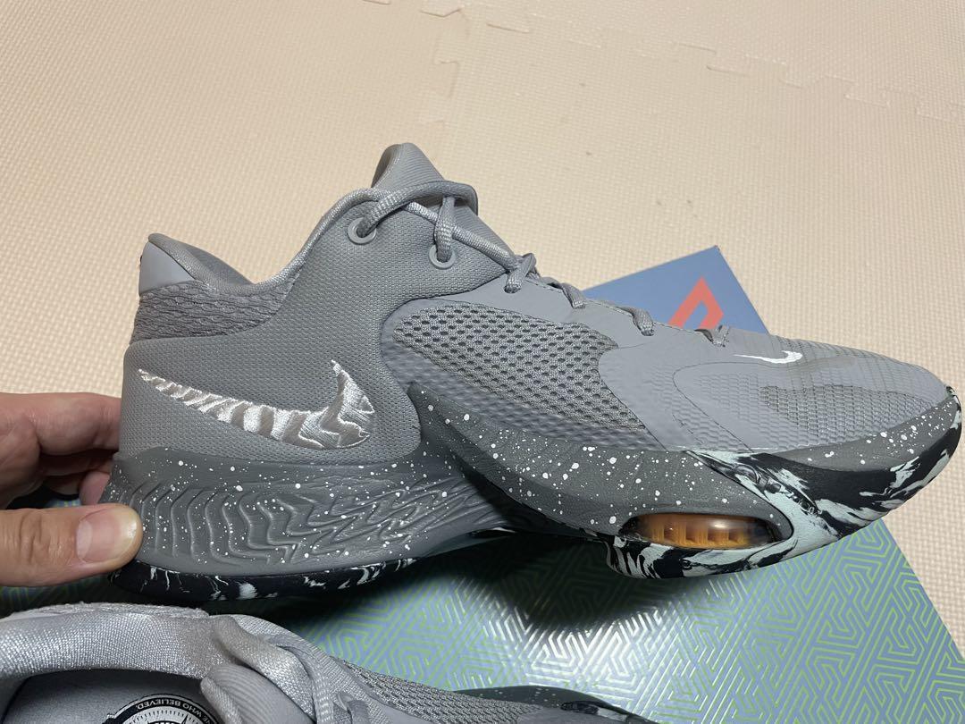 NIKE ZOOM FREAK 4 ズームフリーク4